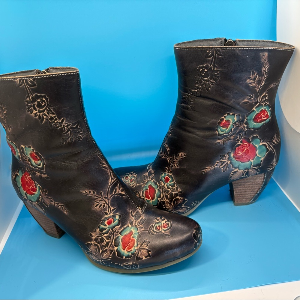 Embroidered Floral Dark Brown Ankle Boots - Picture 5 of 5